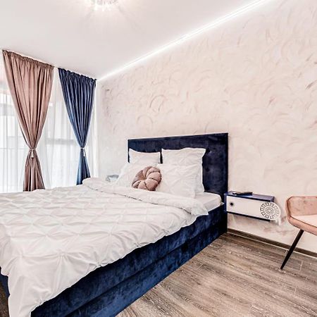 Ari Rose Apartment With Cozy Balcony Arad Ngoại thất bức ảnh