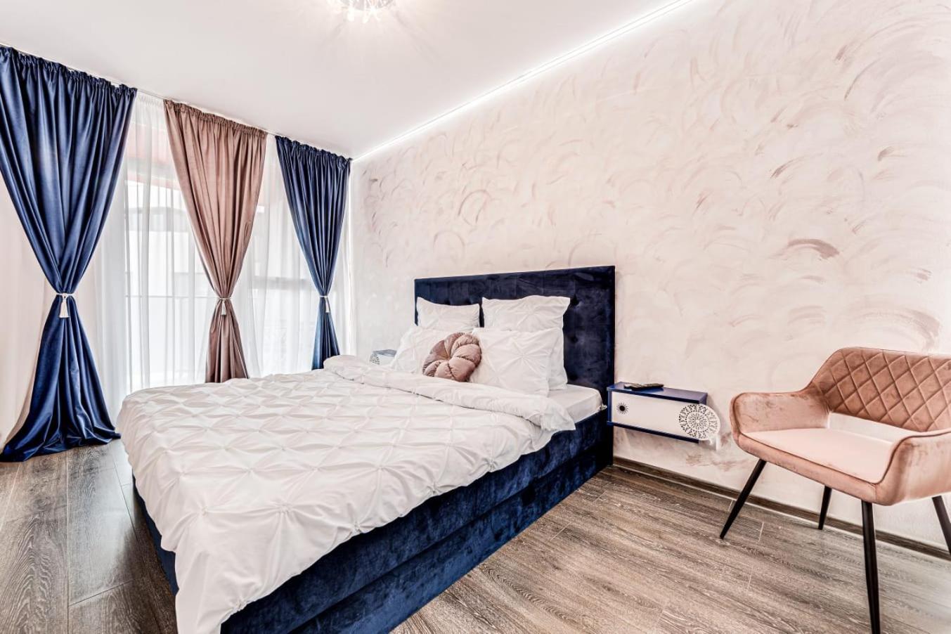 Ari Rose Apartment With Cozy Balcony Arad Ngoại thất bức ảnh