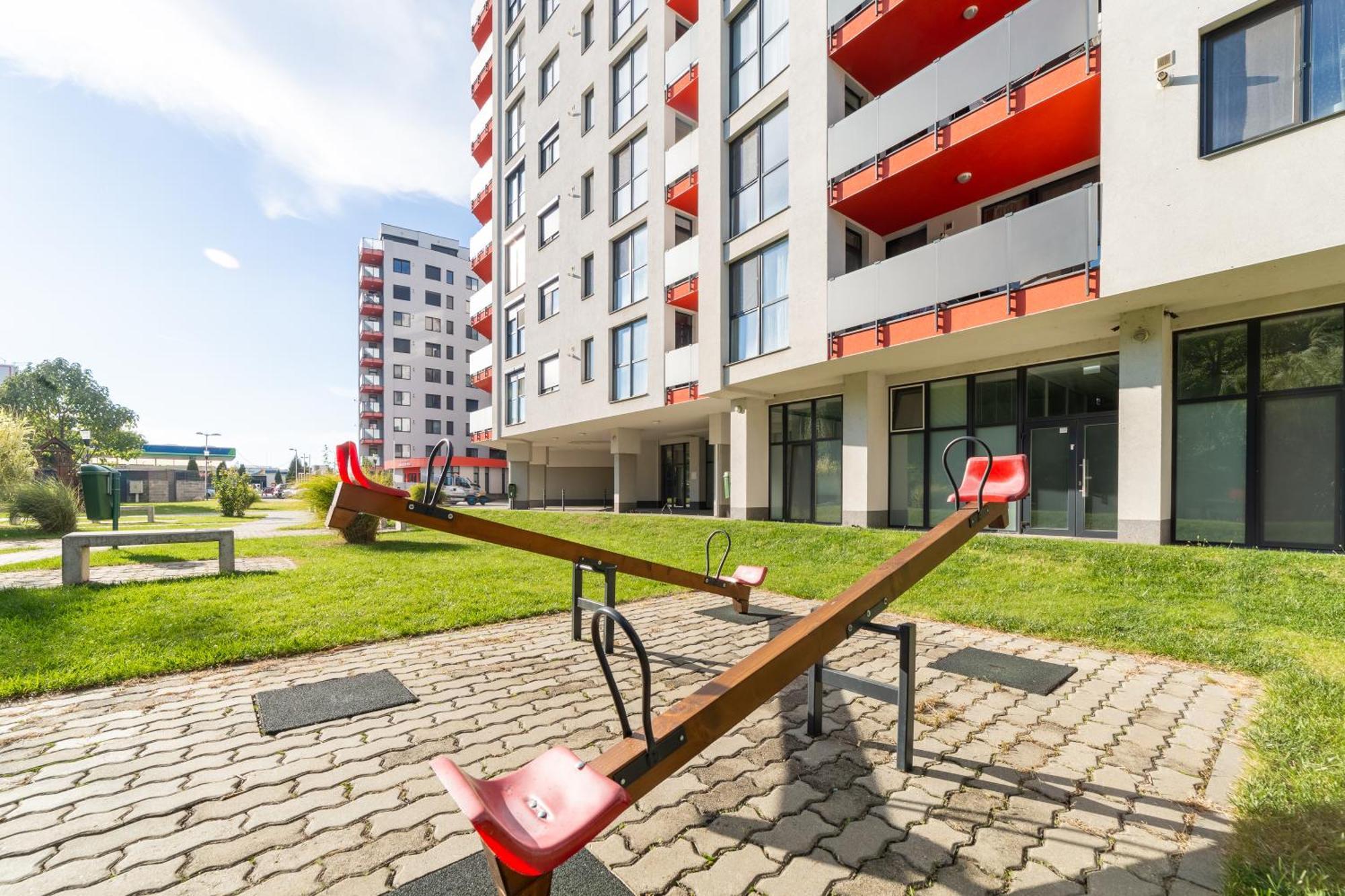 Ari Rose Apartment With Cozy Balcony Arad Ngoại thất bức ảnh